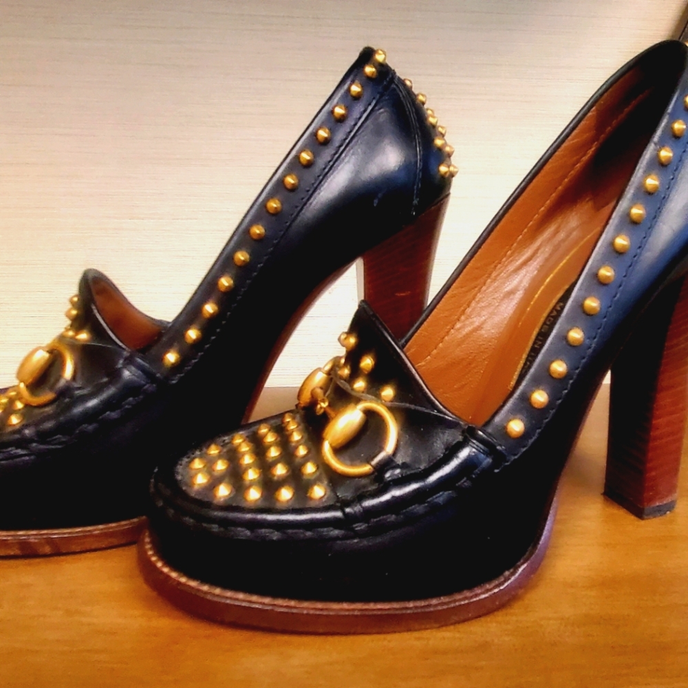Gucci Alyssa Black and Gold stud heel loafers 38